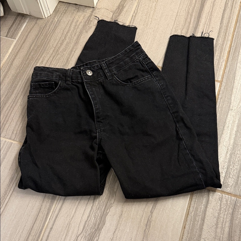 SHEIN Black Ankle & Cropped Jeans